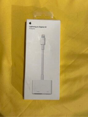 Apple Lightning to Digital AV Adapter - White Apple Branded